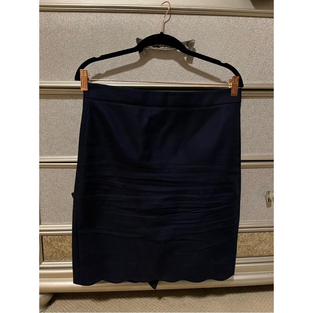 J. Crew Navy scalloped sateen navy blue pencil skirt